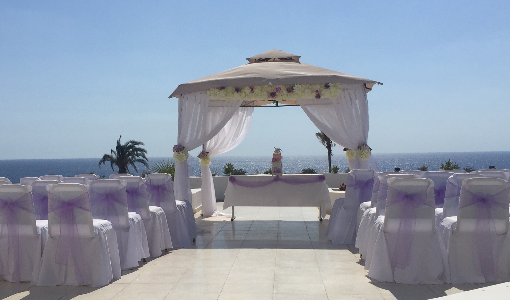 Book your wedding day in Laura Beach & Splash Resort